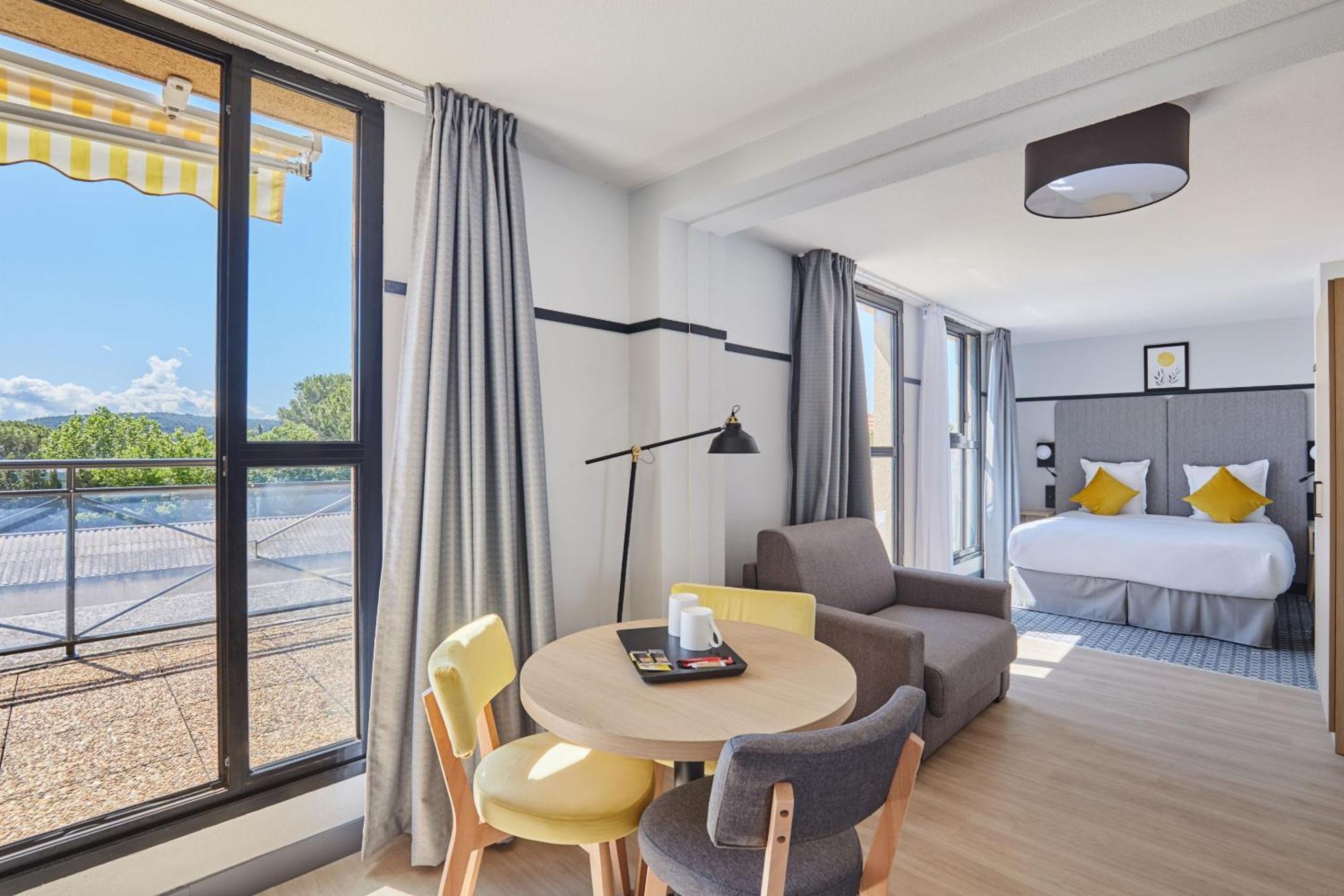 Appart Hotel Odalys City Aix En Provence Les Floridianes Aix-en-Provence Eksteriør bilde