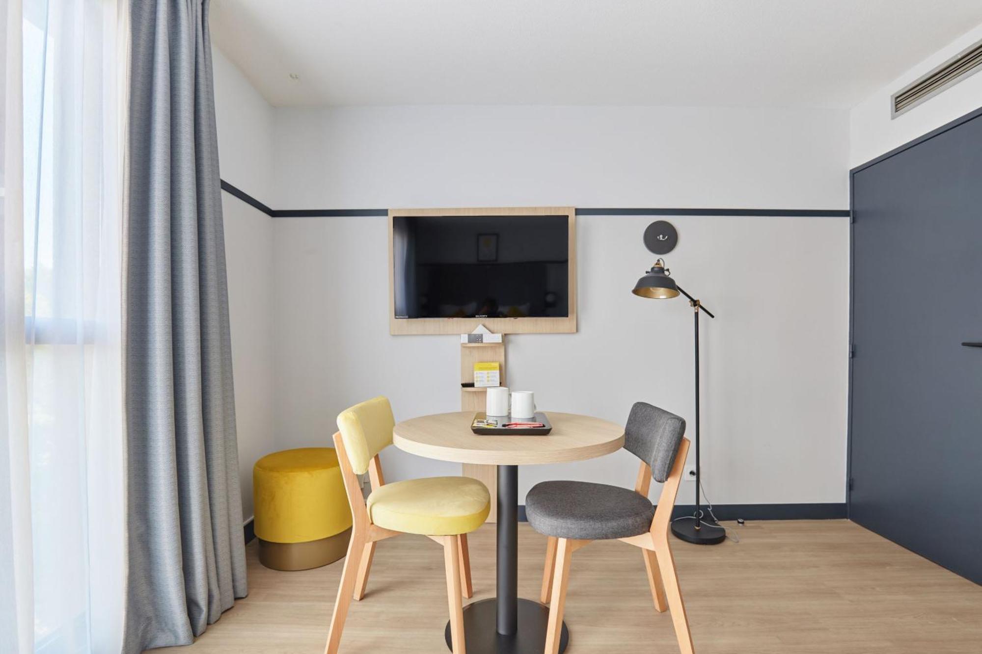 Appart Hotel Odalys City Aix En Provence Les Floridianes Aix-en-Provence Eksteriør bilde